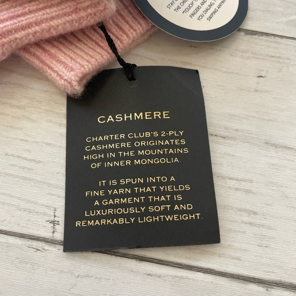 Touch Screen Compatible Gloves Charter Club 100% Cashmere Pink One-Size NWT - Picture 6 of 7